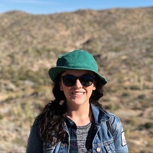 Meet your Posher, Mackenzie